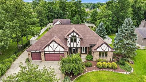 10160 Hobby Horse Lane Mentor OH 44060