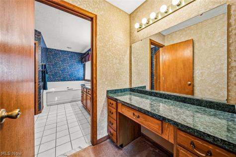 10160 Hobby Horse Lane Mentor OH 44060