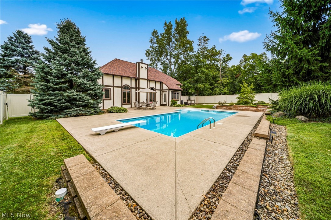 10160 Hobby Horse Lane Mentor OH 44060