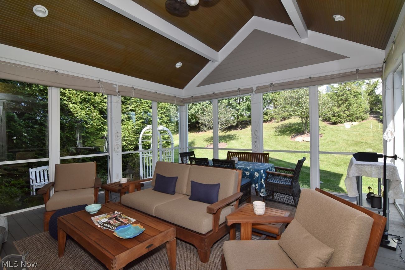 210 Falls Walk Way Chagrin Falls OH 44022
