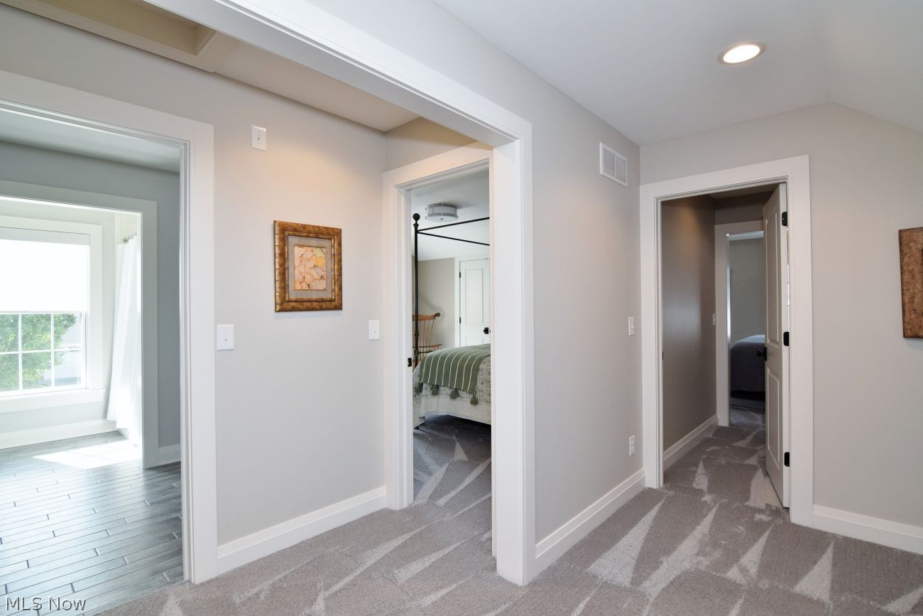 210 Falls Walk Way Chagrin Falls OH 44022