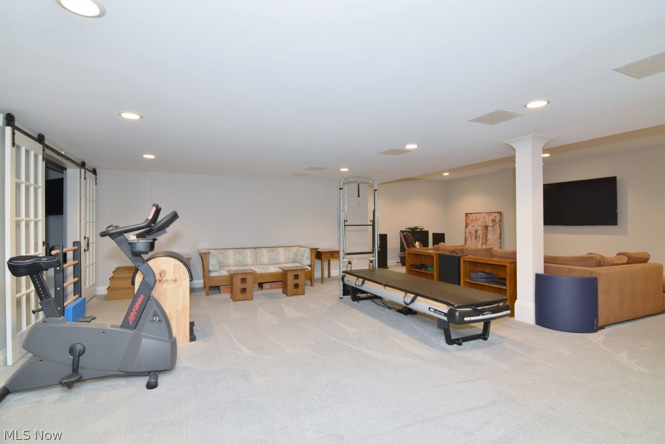 210 Falls Walk Way Chagrin Falls OH 44022