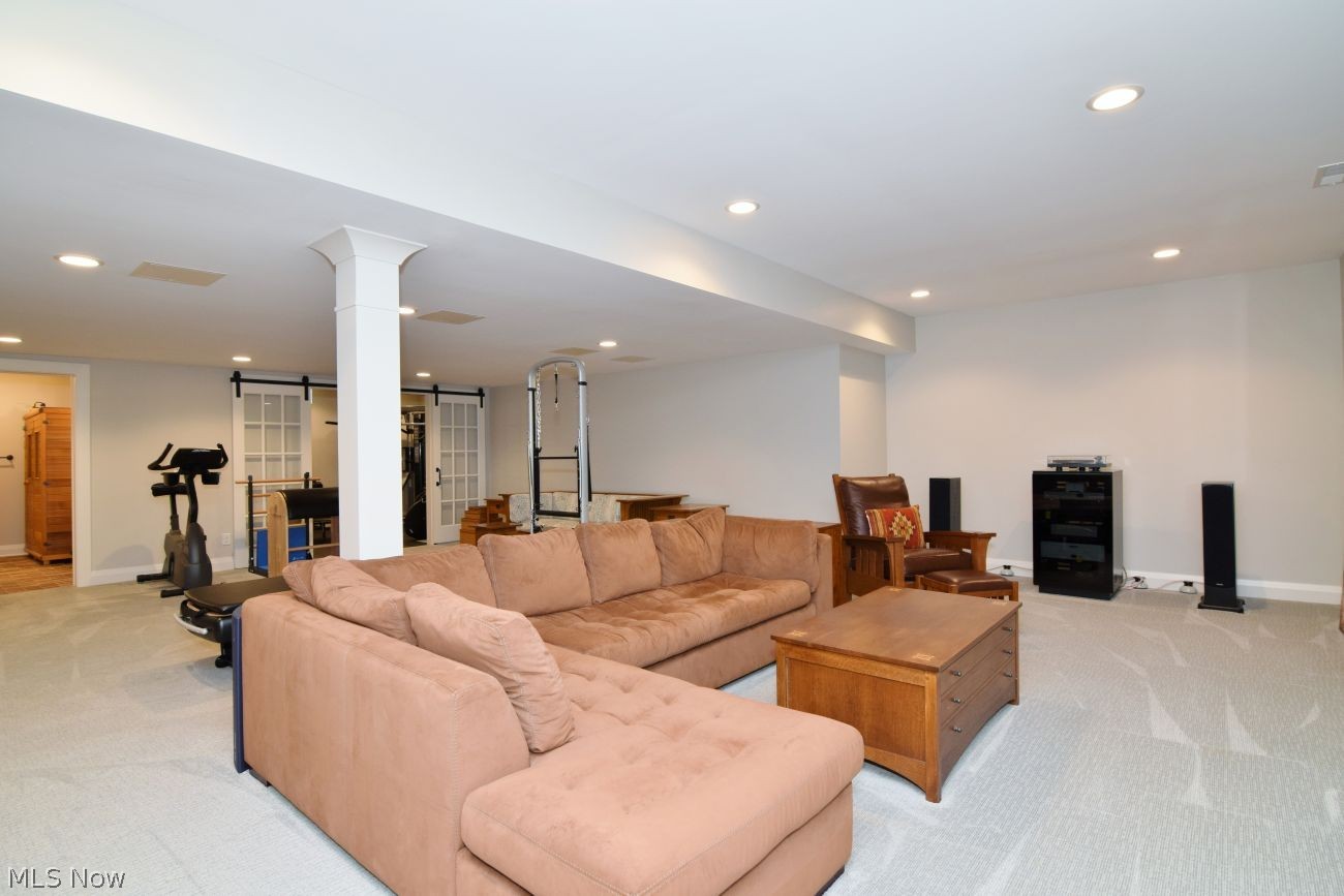 210 Falls Walk Way Chagrin Falls OH 44022