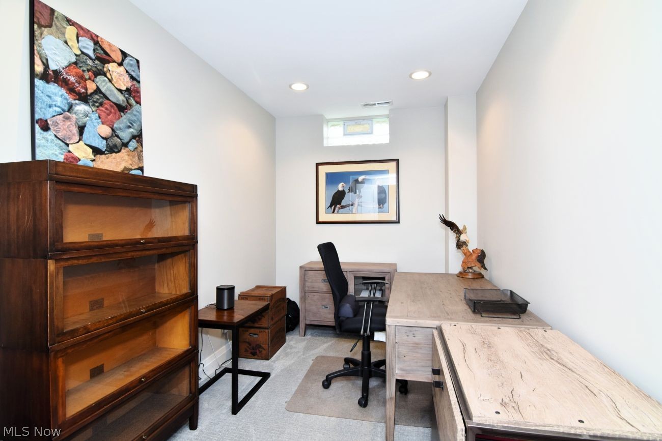 210 Falls Walk Way Chagrin Falls OH 44022