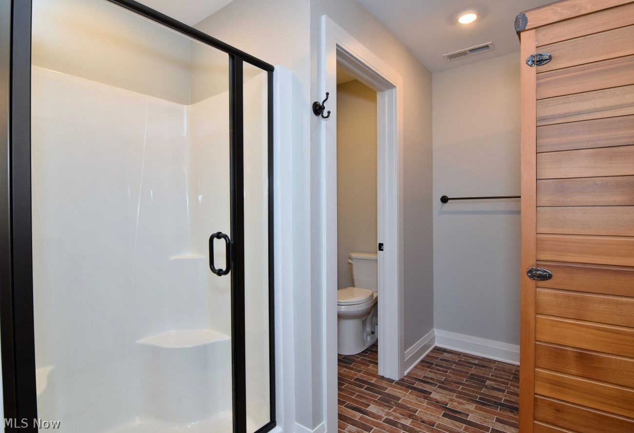 210 Falls Walk Way Chagrin Falls OH 44022