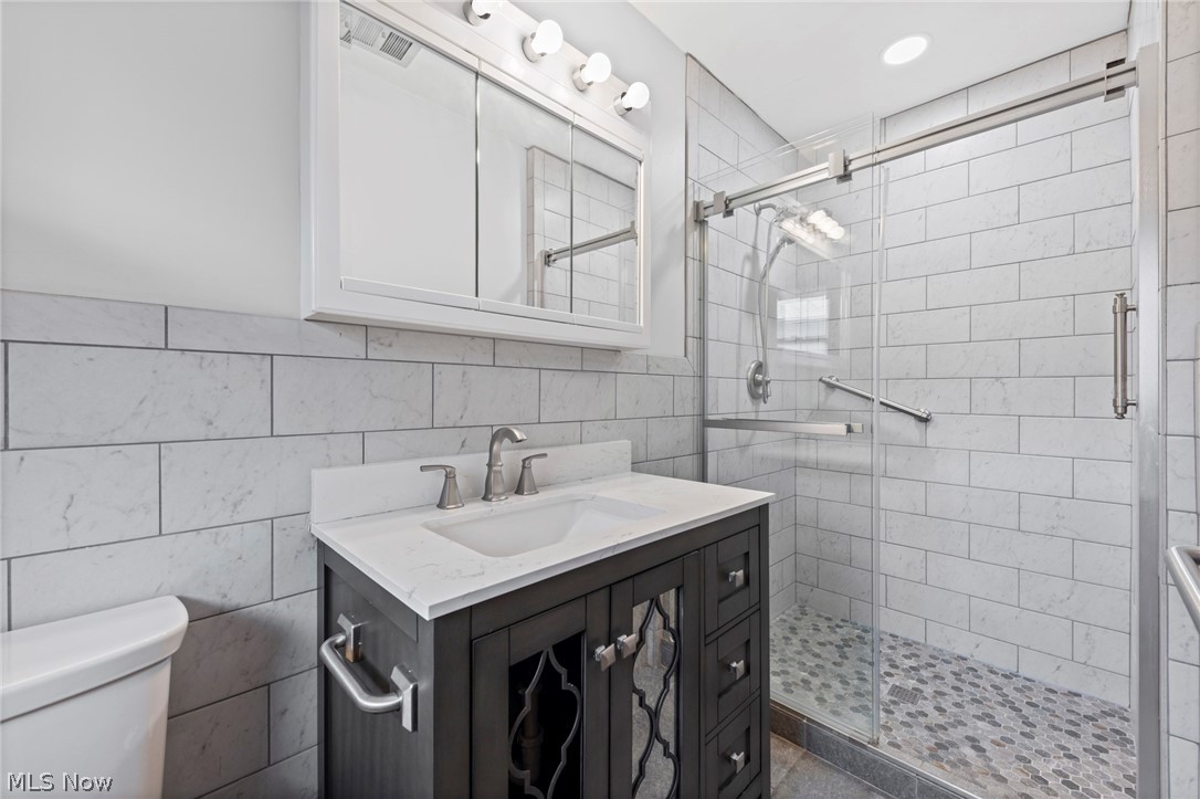 6208 Dora Boulevard Independence OH 44131