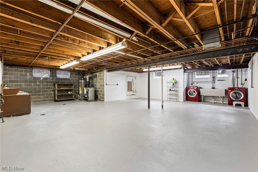 6208 Dora Boulevard Independence OH 44131