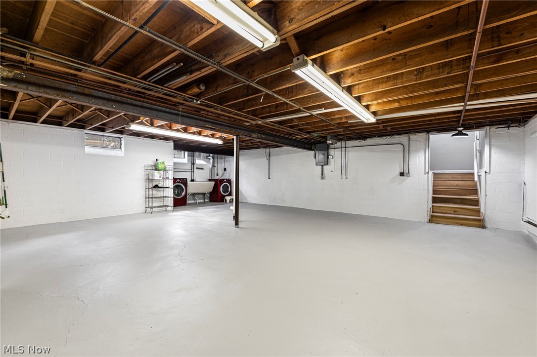 6208 Dora Boulevard Independence OH 44131