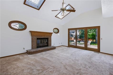 697 Cherry Valley Drive Amherst OH 44001