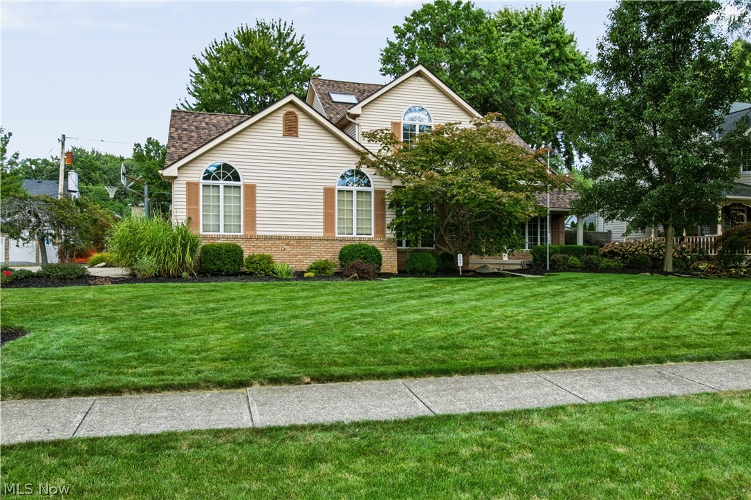 697 Cherry Valley Drive Amherst OH 44001