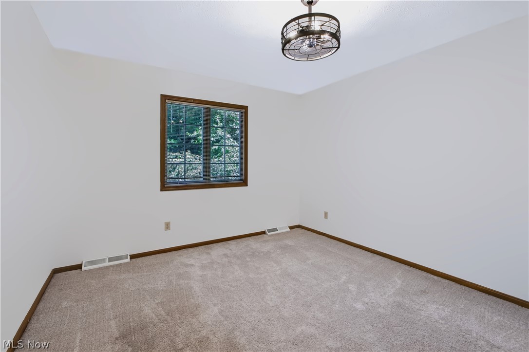 697 Cherry Valley Drive Amherst OH 44001