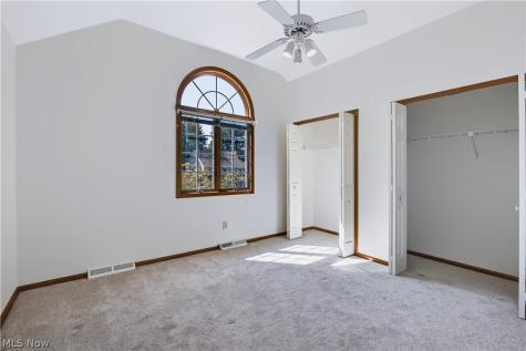 697 Cherry Valley Drive Amherst OH 44001