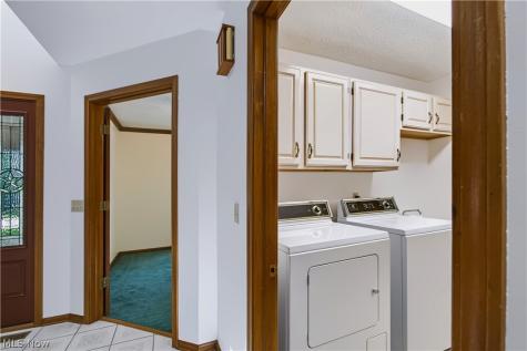 697 Cherry Valley Drive Amherst OH 44001