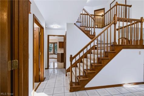697 Cherry Valley Drive Amherst OH 44001