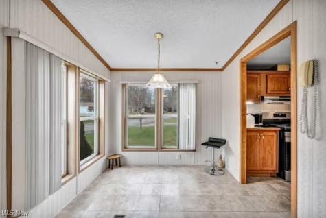 275 Ashwood Drive Elyria OH 44035