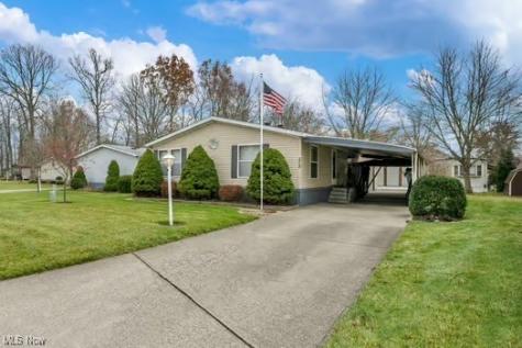 275 Ashwood Drive Elyria OH 44035