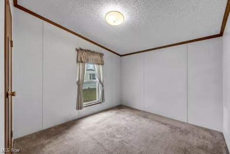 275 Ashwood Drive Elyria OH 44035