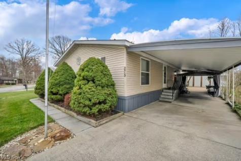 275 Ashwood Drive Elyria OH 44035