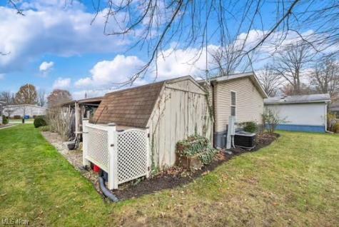 275 Ashwood Drive Elyria OH 44035