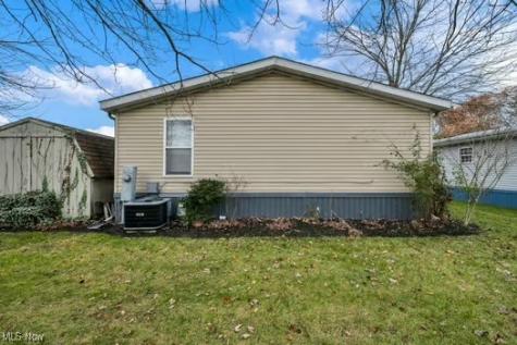 275 Ashwood Drive Elyria OH 44035