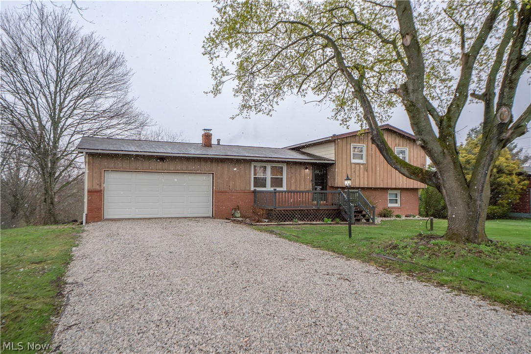 10288 Hunting Hills Avenue NE Hartville OH 44632