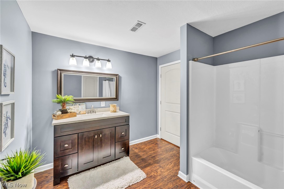 8933 Mountain View Drive Mentor OH 44060