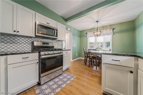 3404 W 231st Street North Olmsted OH 44070
