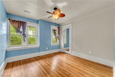 17406 Nottingham Road Cleveland OH 44119