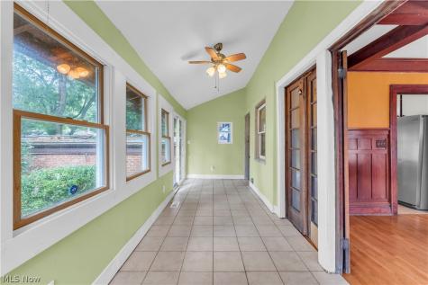17406 Nottingham Road Cleveland OH 44119