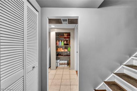 1295 Cherry Lane Brunswick OH 44212