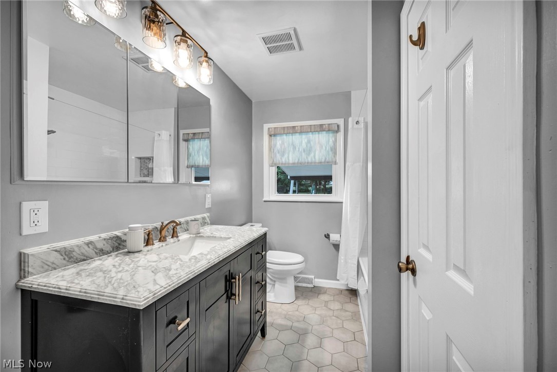 1295 Cherry Lane Brunswick OH 44212
