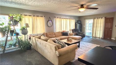 14035 Allison Drive Doylestown OH 44230