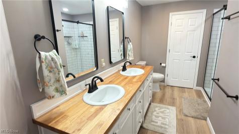 14035 Allison Drive Doylestown OH 44230