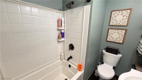 14035 Allison Drive Doylestown OH 44230