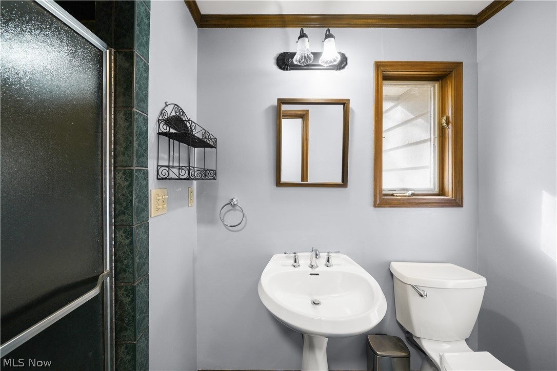 8217 W River Drive Novelty OH 44072