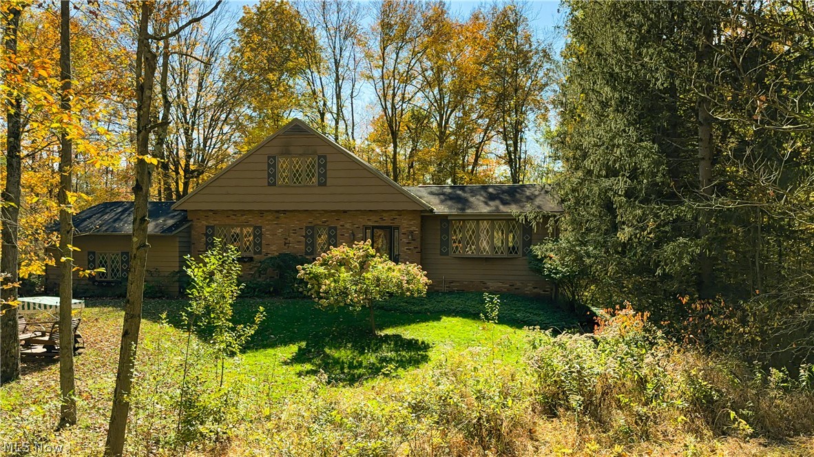8217 W River Drive Novelty OH 44072