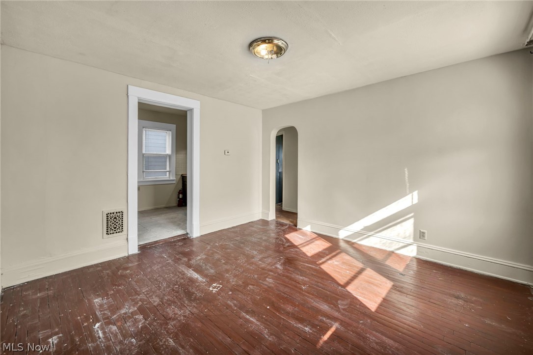7909 Goodman Avenue Cleveland OH 44105