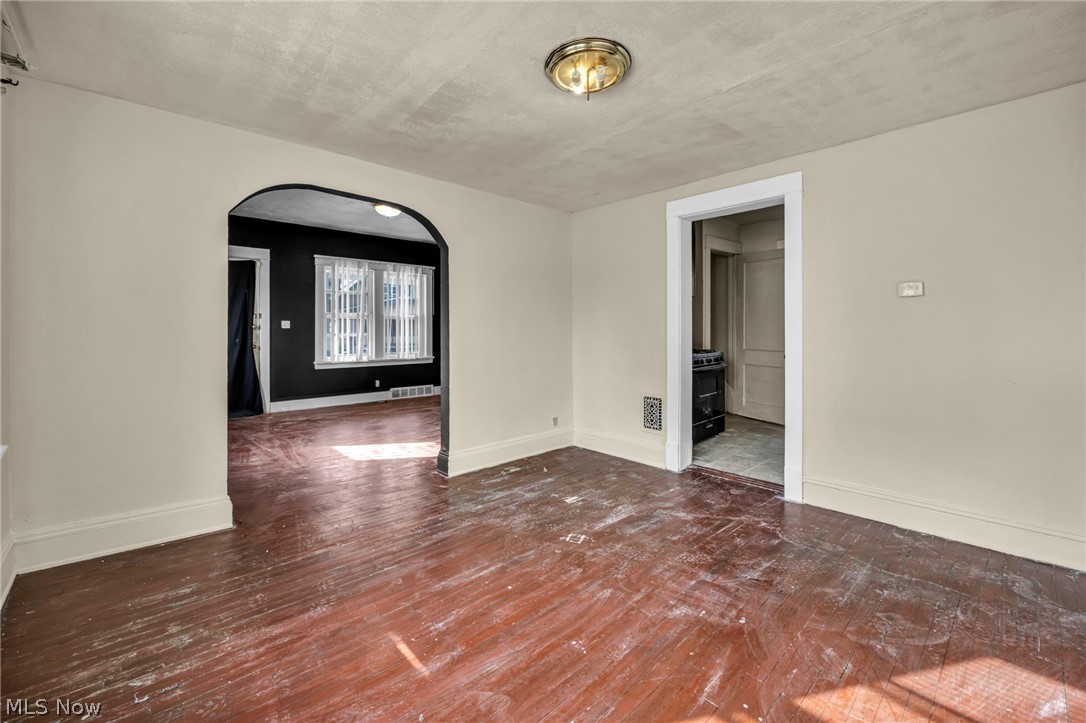 7909 Goodman Avenue Cleveland OH 44105