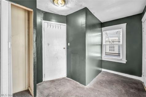 7909 Goodman Avenue Cleveland OH 44105