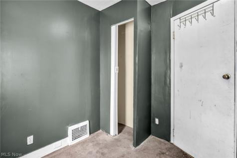 7909 Goodman Avenue Cleveland OH 44105