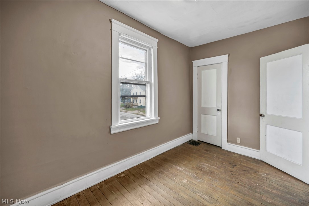 7909 Goodman Avenue Cleveland OH 44105