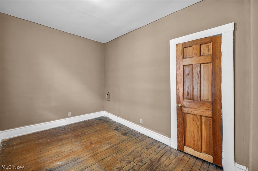 7909 Goodman Avenue Cleveland OH 44105