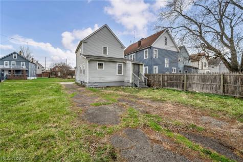 7909 Goodman Avenue Cleveland OH 44105