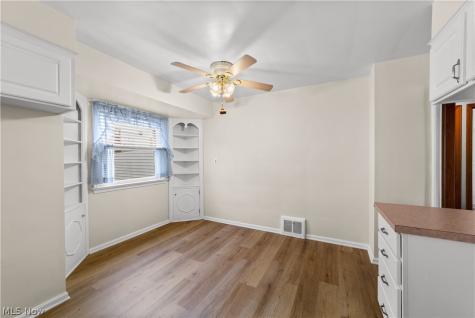 11117 Vernon Avenue Garfield Heights OH 44125