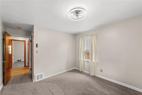 11117 Vernon Avenue Garfield Heights OH 44125