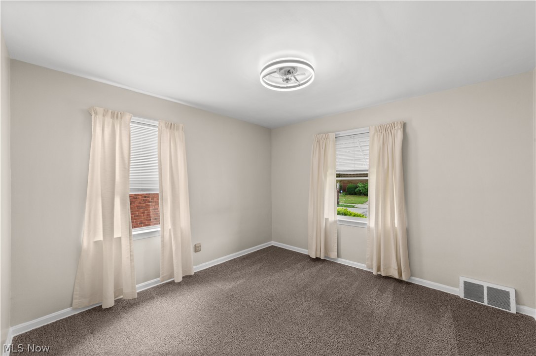 11117 Vernon Avenue Garfield Heights OH 44125