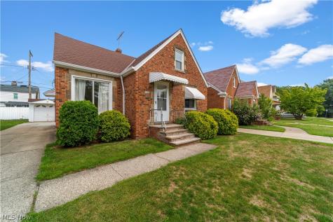 11117 Vernon Avenue Garfield Heights OH 44125