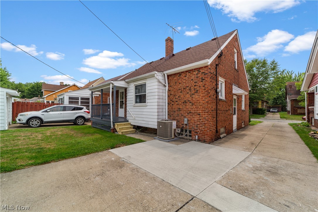 11117 Vernon Avenue Garfield Heights OH 44125