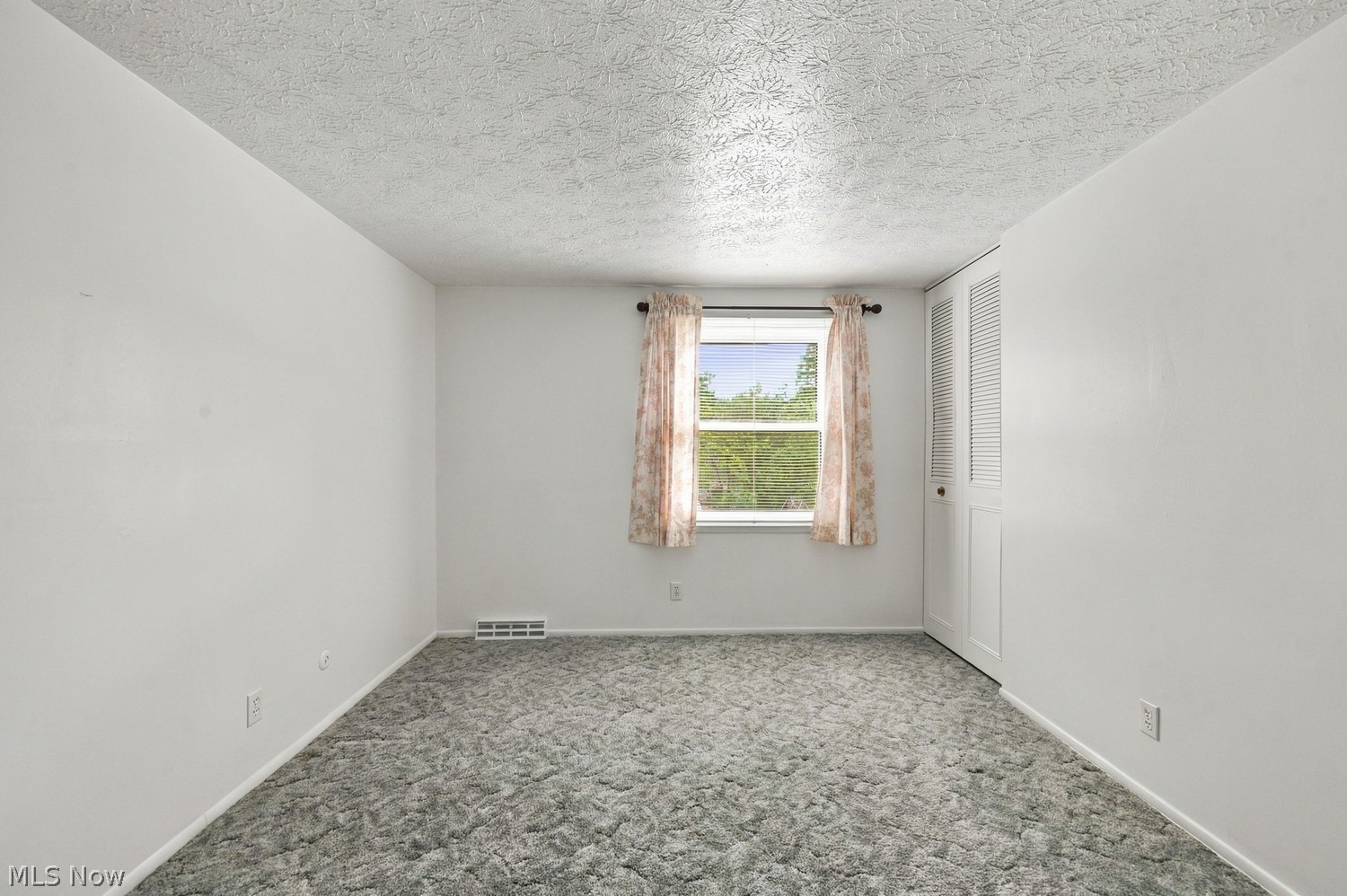 4327 Elmhurst Drive Stow OH 44224
