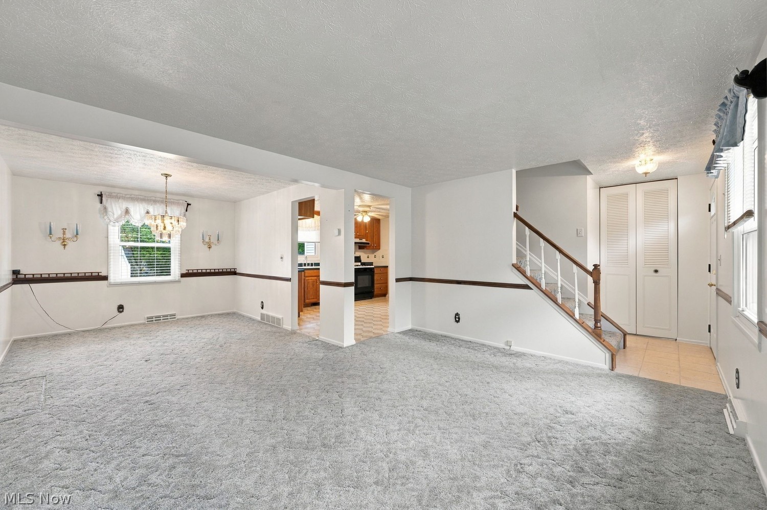 4327 Elmhurst Drive Stow OH 44224